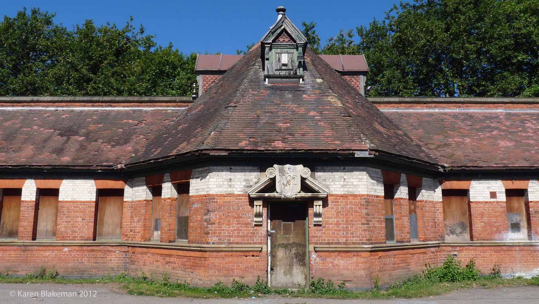 Plain Roof Tiles Reading | The Kings Meadow Baths