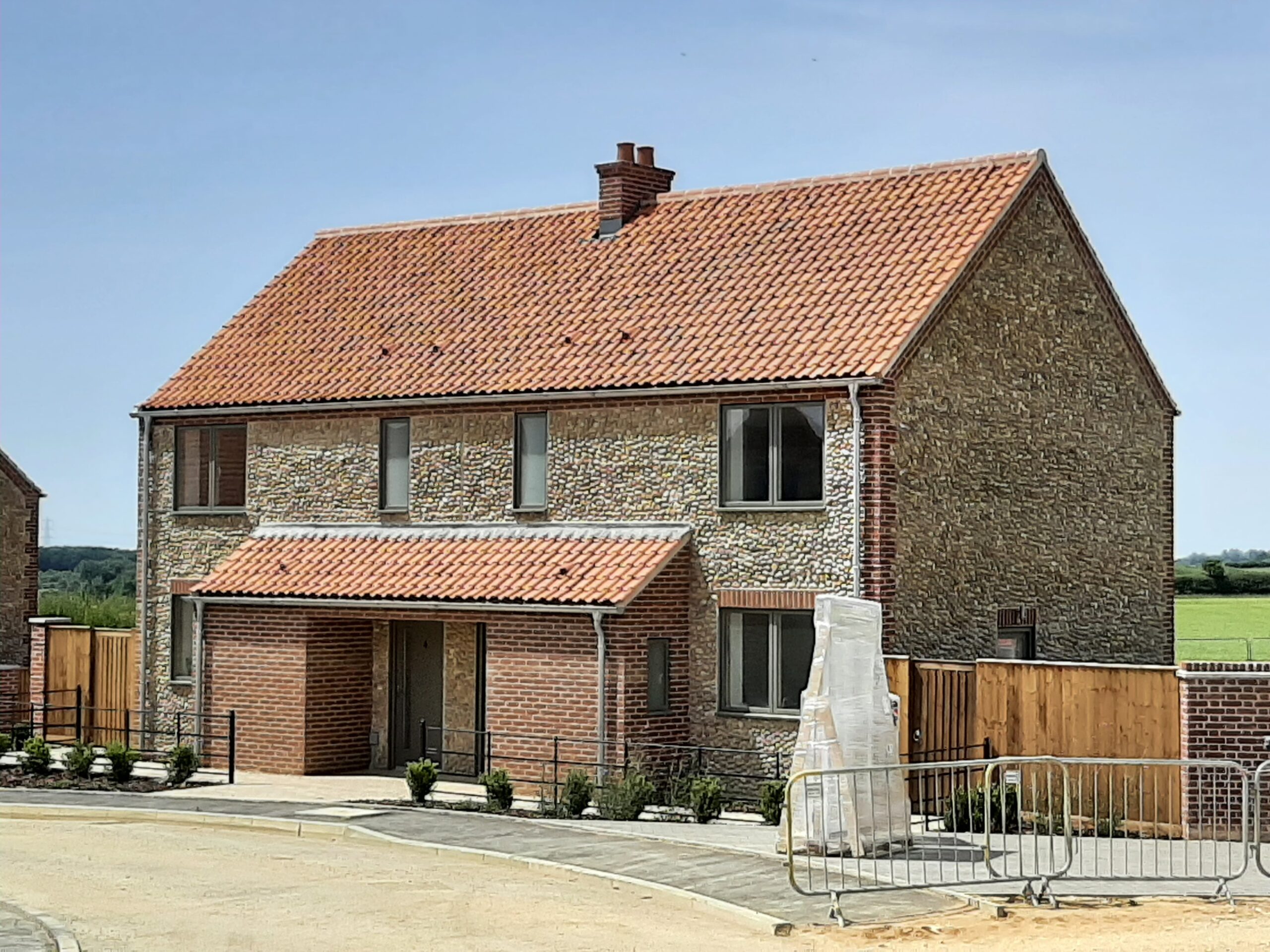 Red Pantiles Norfolk | Bricknel Close | William Blyth