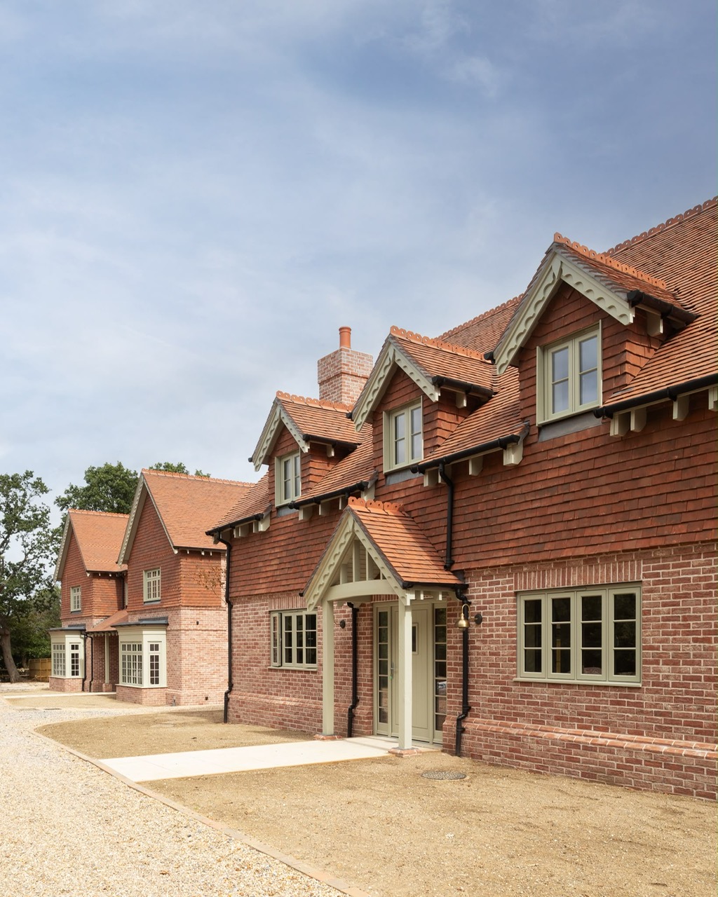 Classic Plain Tiles Surrey | Oak & Olive Homes | Luxury New Build Development
