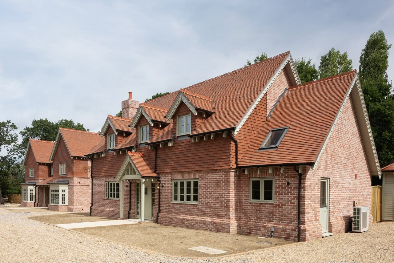 Classic Plain Tiles Surrey | Oak & Olive Homes | Luxury New Build Development